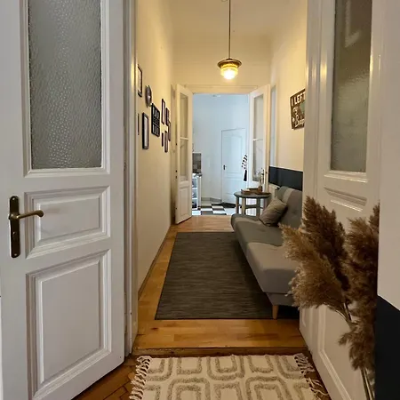 Rustic Apartment In Downtown Of בודפשט מראה חיצוני תמונה